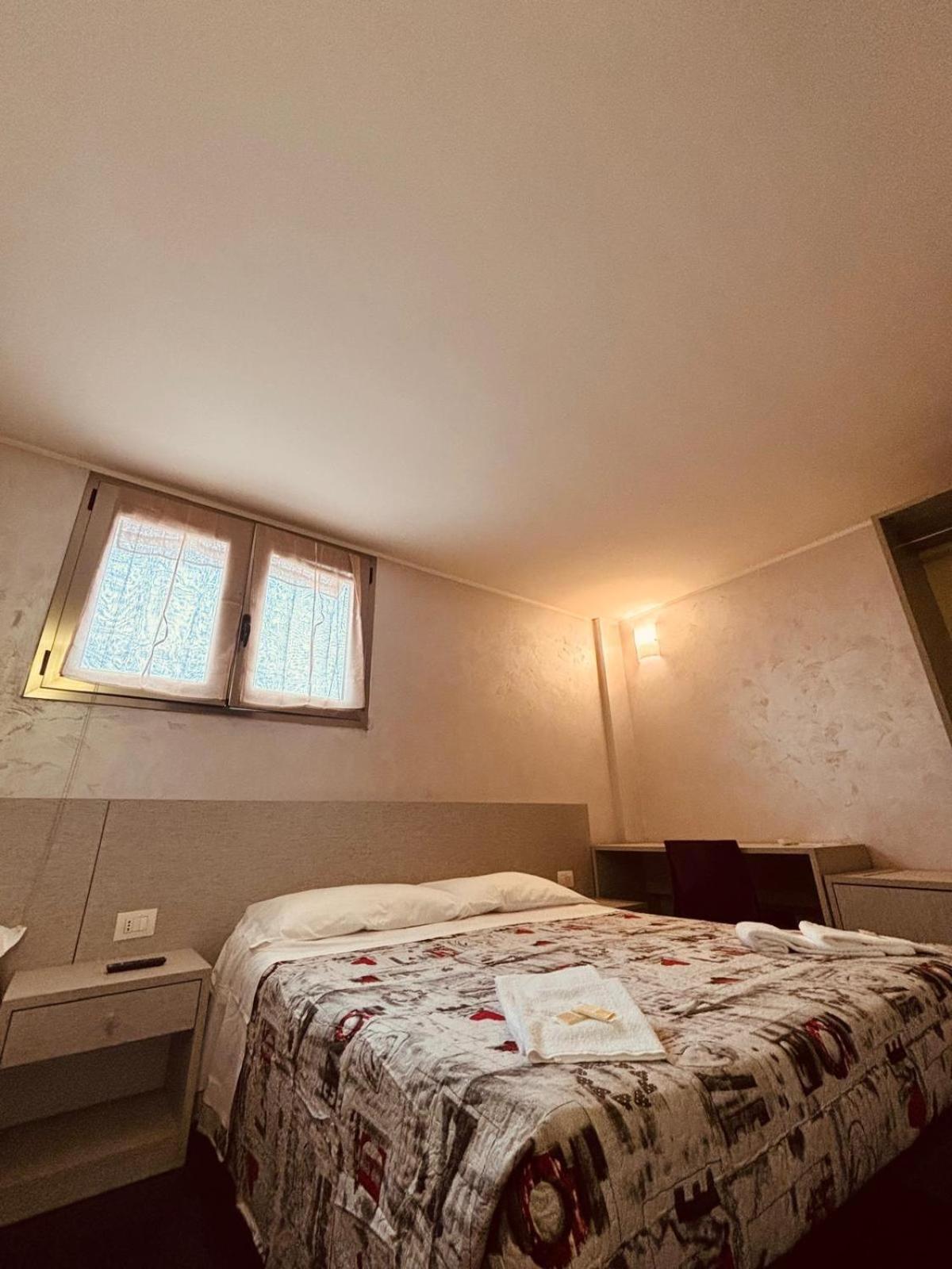 Monti Guest house *